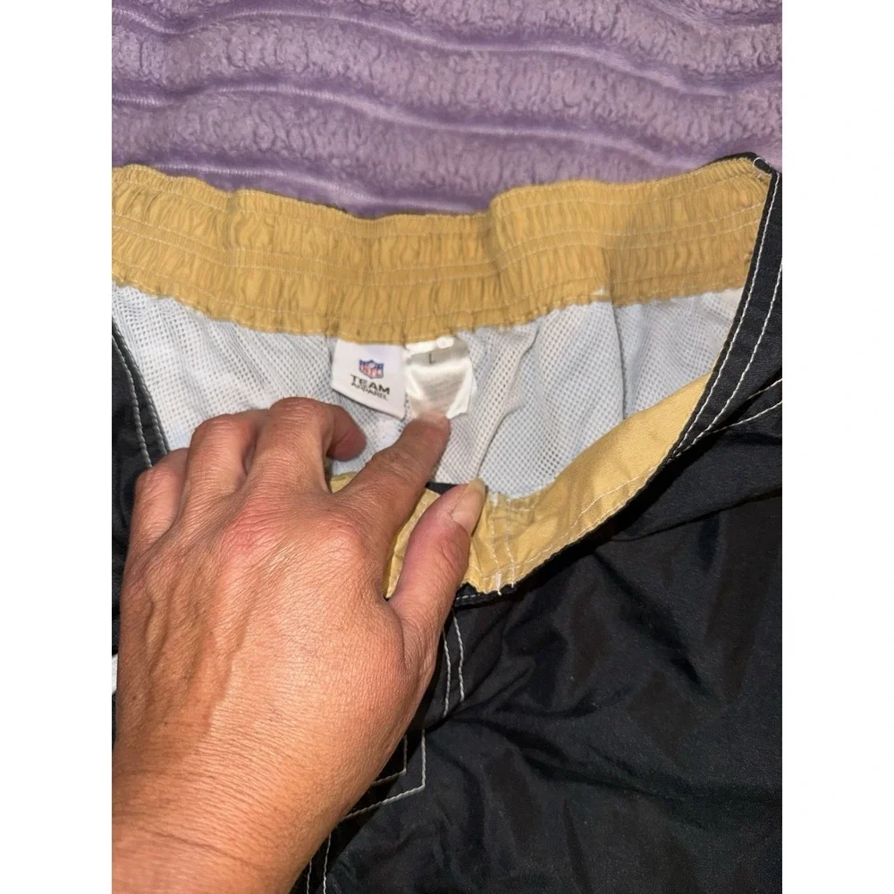 NFL Team Apparel New Orleans Saints Black/Gold Mesh Lined Swim Trunks L